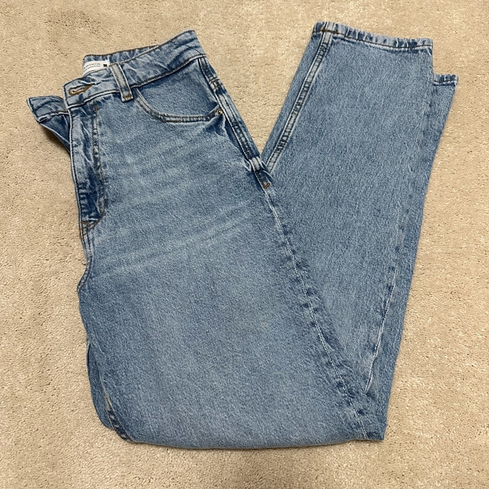 Never Worn Zara Mom Jean
